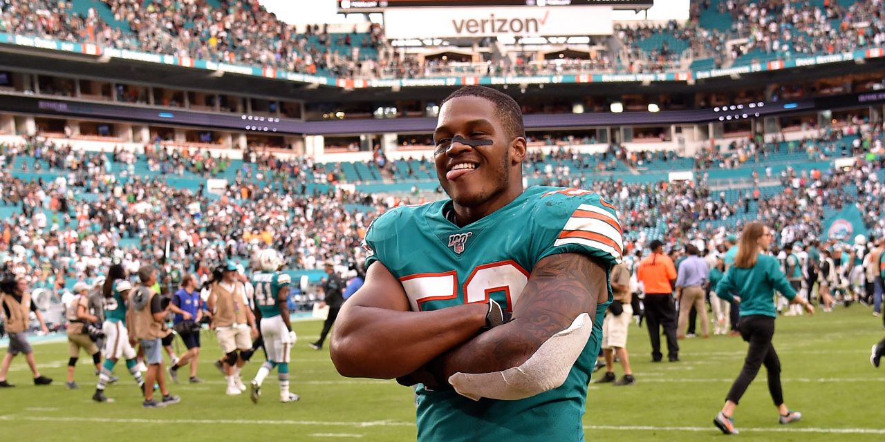 Miami Dolphins trades McMillan to Las Vegas Raiders