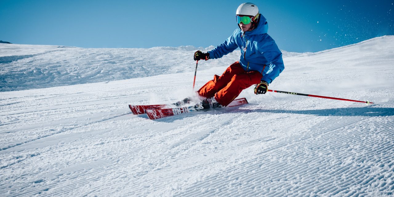 4 things to look for when buying ski clothes